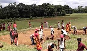 MGNREGA WORKERS GET