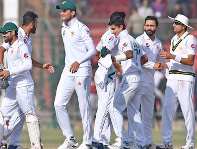 Pakistan Cricket Team Depart