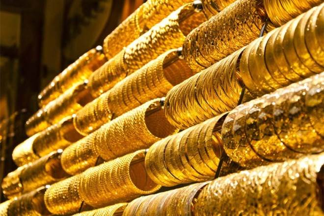 Gold price hits fresh record