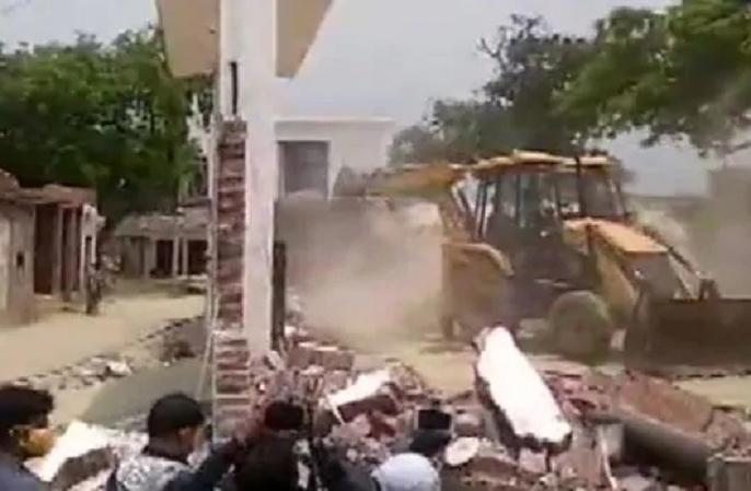 bithoor vikas dubey house demolished