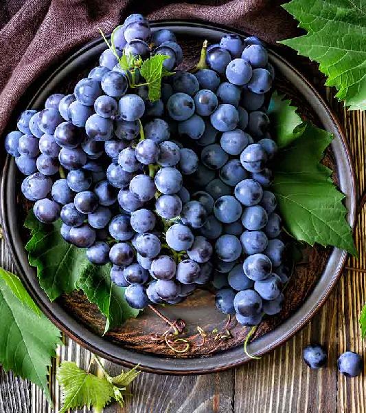 Black grapes benefits