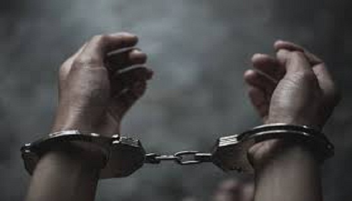 Amritsar Police Arrests Five Smugglers