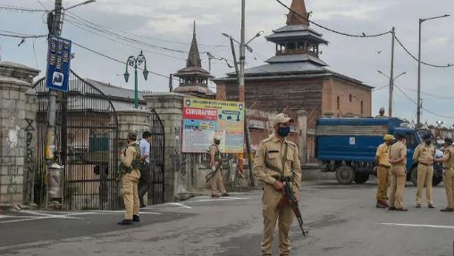 Srinagar Two day curfew 