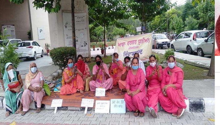ludhiana asha workers protest