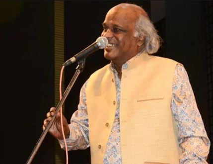 Celebrated poet Rahat Indori