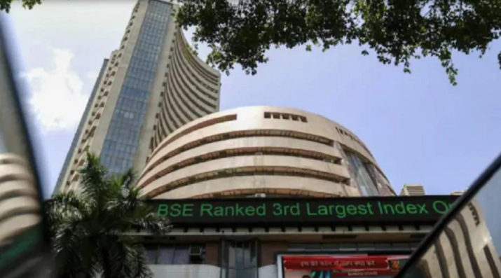 Sensex strengthens