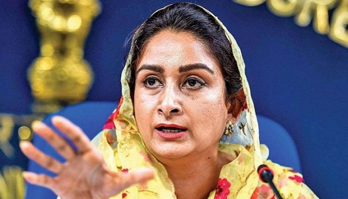 President accepts Harsimrat Badal's resignation