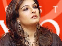 Raveena tandon Viral video