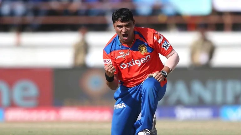 Pravin Tambe disqualified from IPL 2020 