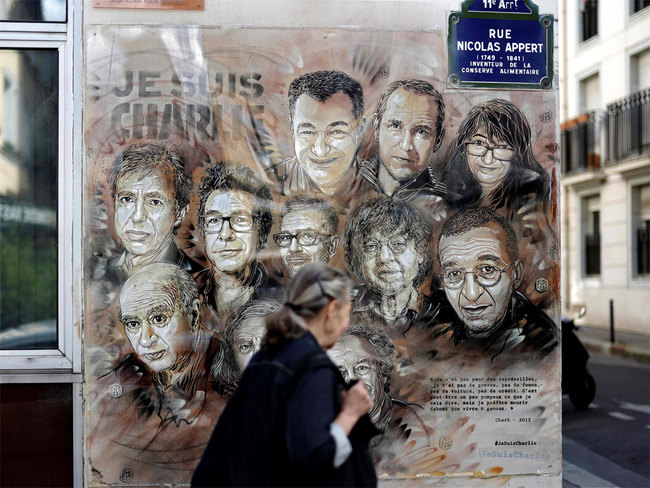 France Charlie Hebdo republishes