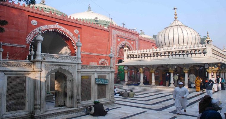 Hazrat Nizamuddin Aulia Dargah