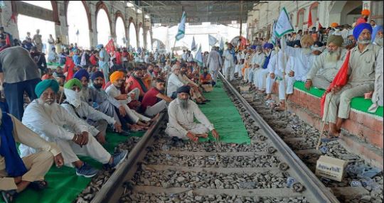 Punjab farmer groups to hold talks