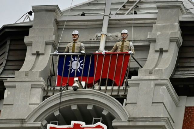 China Taiwan tensions erupt