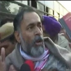 yogendra yadav detained in gurugram