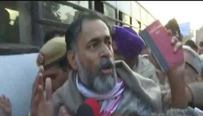 yogendra yadav detained in gurugram