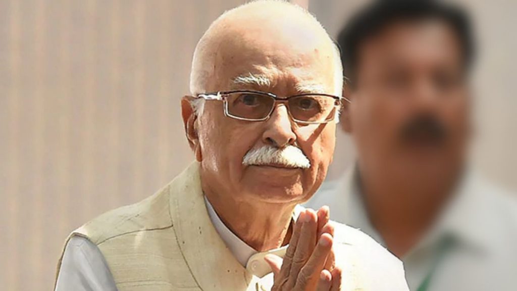 PM Modi congratulates LK Advani