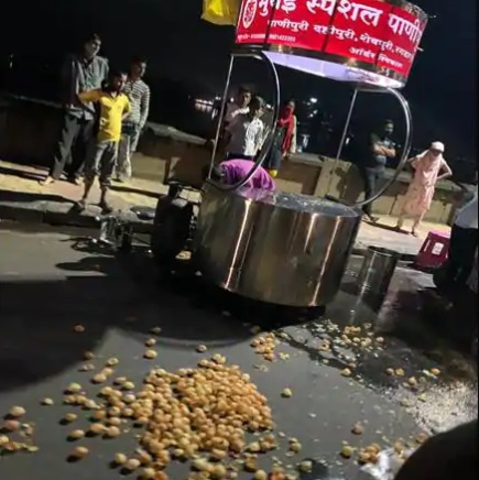 kolhapur vendor mixing toilet water