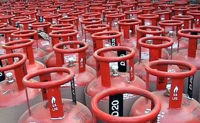 lpg cylinder through paytm