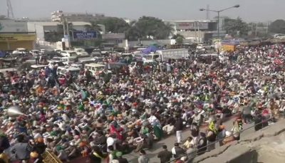 Delhi farmers protest