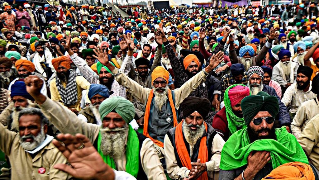 Farmers protest LIVE updates