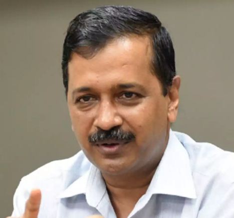 Kejriwal announces AAP will now contest