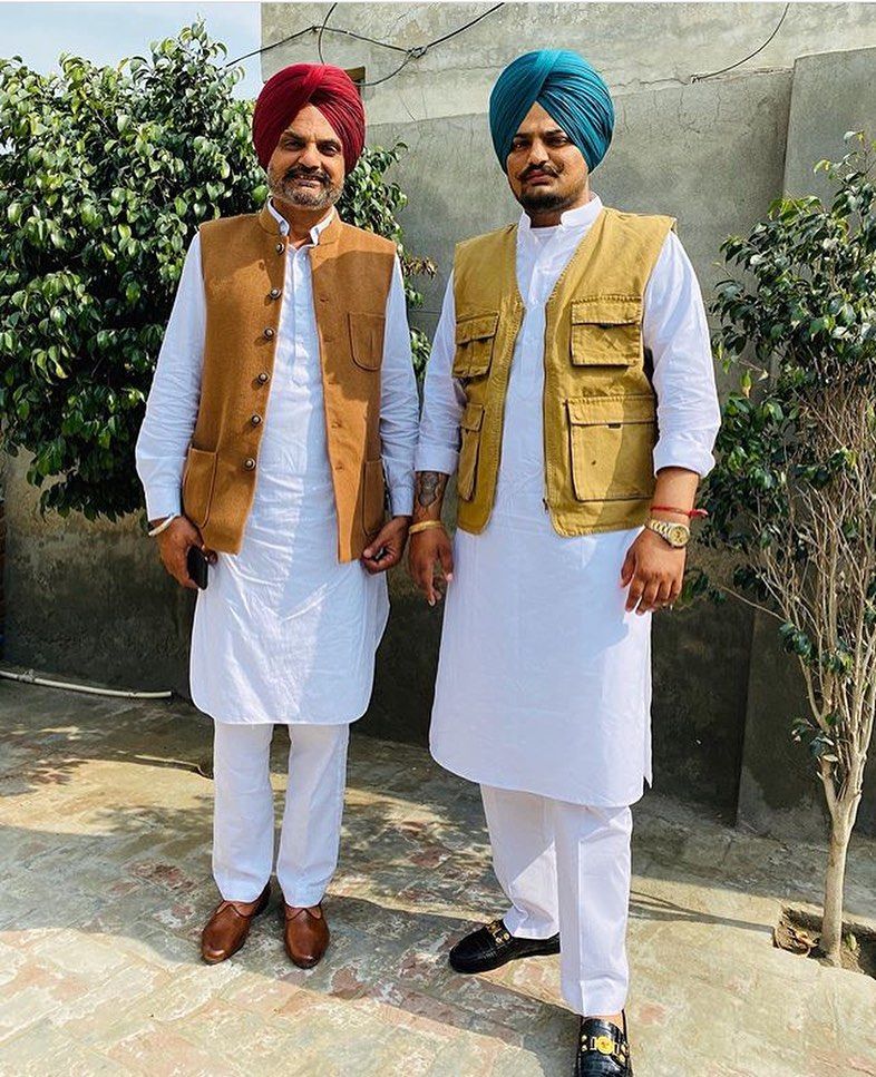 Sidhumoosewala on his Father's Birthday