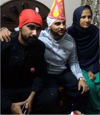 Karan Aujla celebrated his birthday