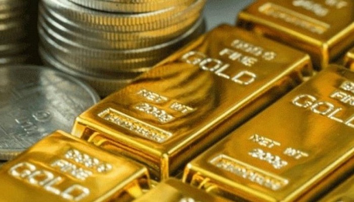 Gold falls by Rs 10000