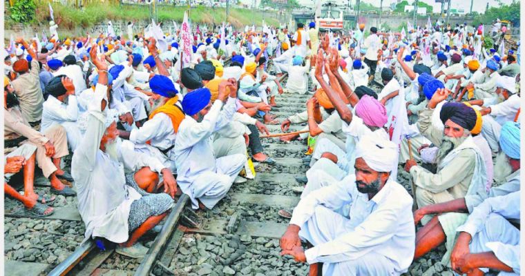 Farmers protest 121st day
