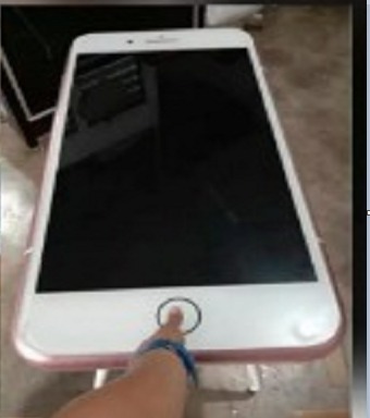  'cheap iPhone' got iPhone sized table