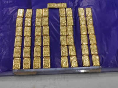 gold seized at Lucknow airport