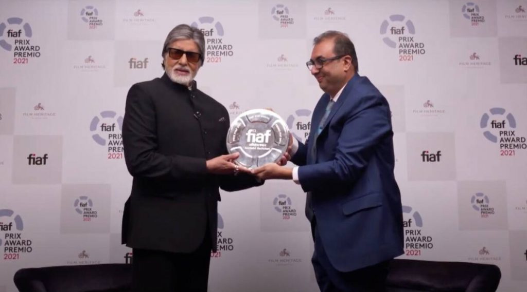 Amitabh Bachchan win FIAF award