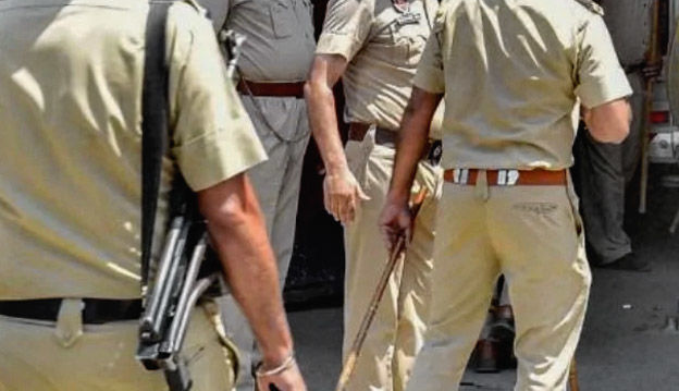 Five Policemen  in Ludhiana