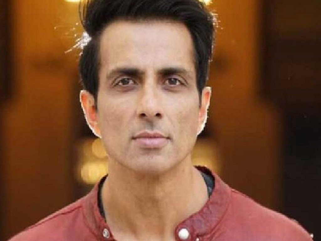 Sonu Sood vows to provide jobs 