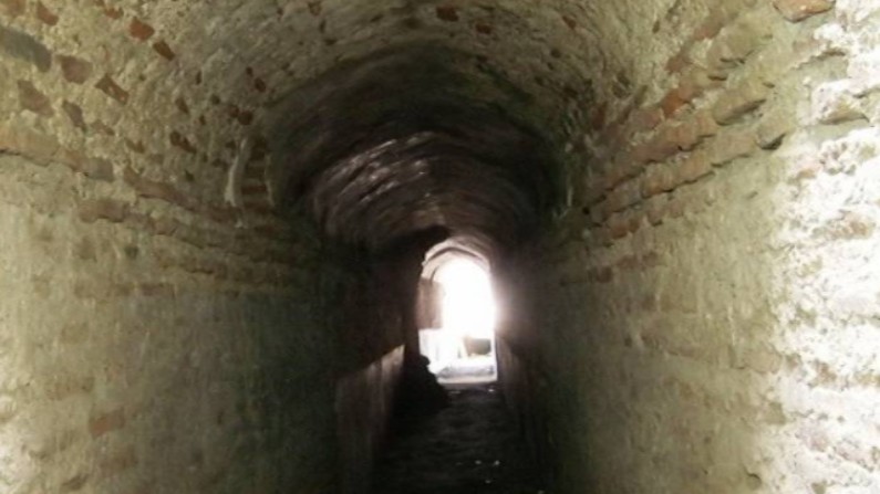 400 year old secret tunnel