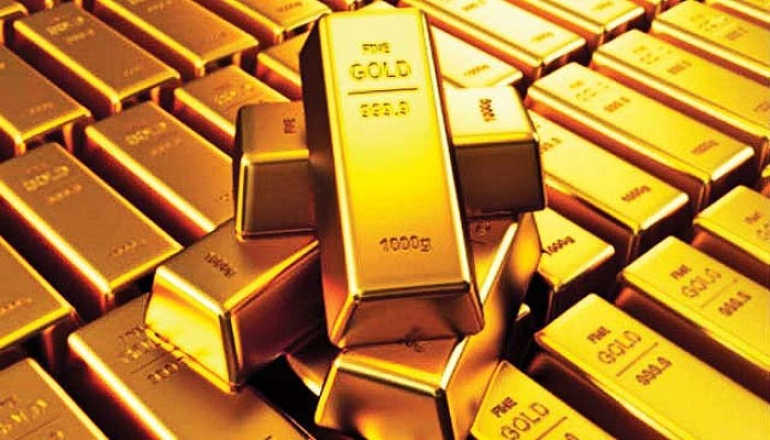 Gold falls by Rs 11000