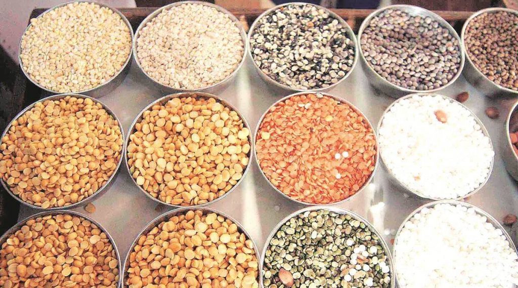 Pulses prices rise by Rs 100