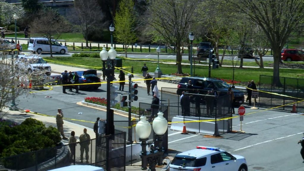 US Capitol Police officer dies