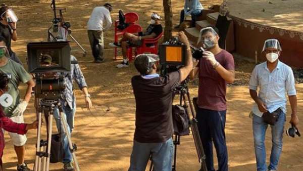 filmmakers flee Goa after shooting ban