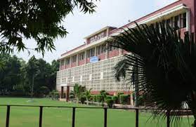 Delhi Hansraj College offers