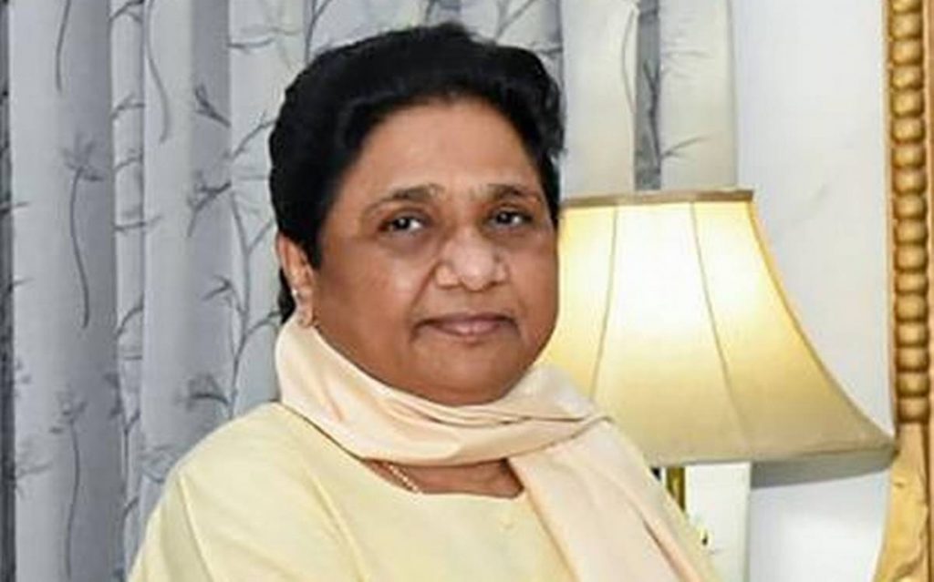 Mayawati slams Congress govt for power crisis 