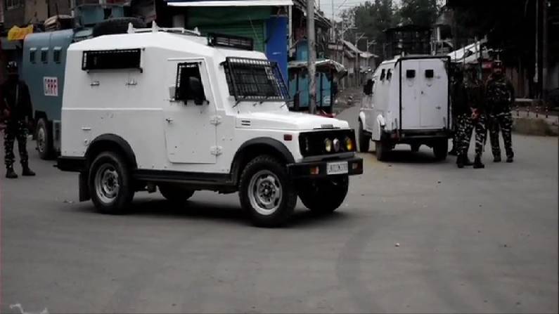Encounter Breaks out Pulwama Town
