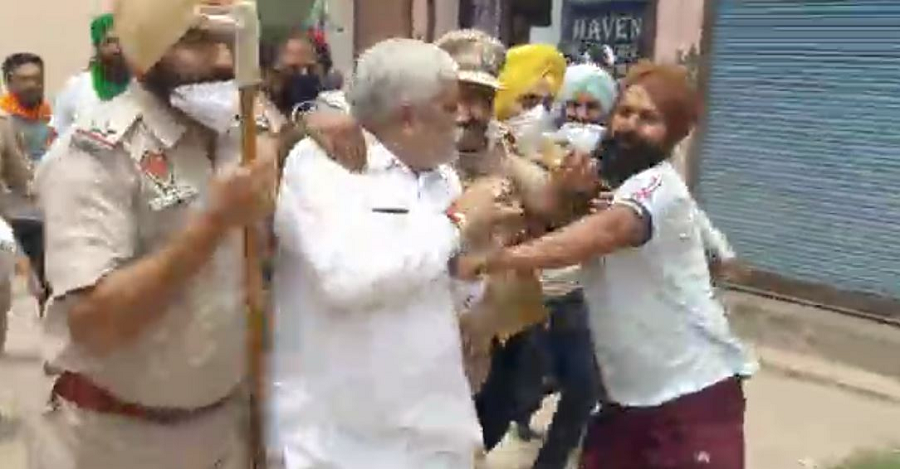 In Rajpura farmers surrounded