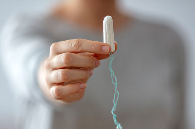 How to Use Tampon