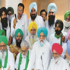 farmers meeting with political parties