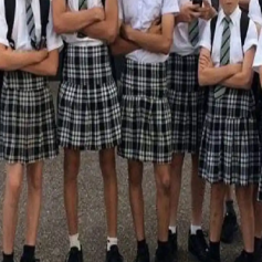 boys wear skirts in school