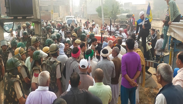 farmers protested against rajya sabha mp