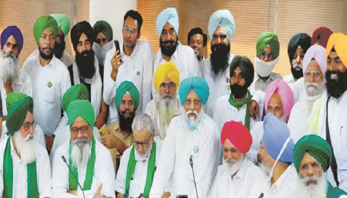 kisan morcha sent names of 702 farmers