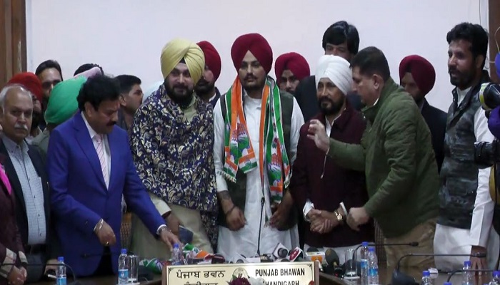 sidhu moosewala joins congress