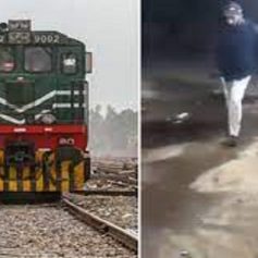 pakistan railway driver stopped train